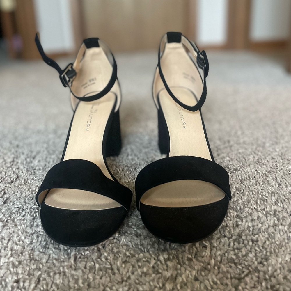 Black heel sandal - never worn!